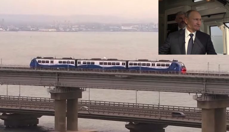 Путин се качи на първия влак по Кримския мост