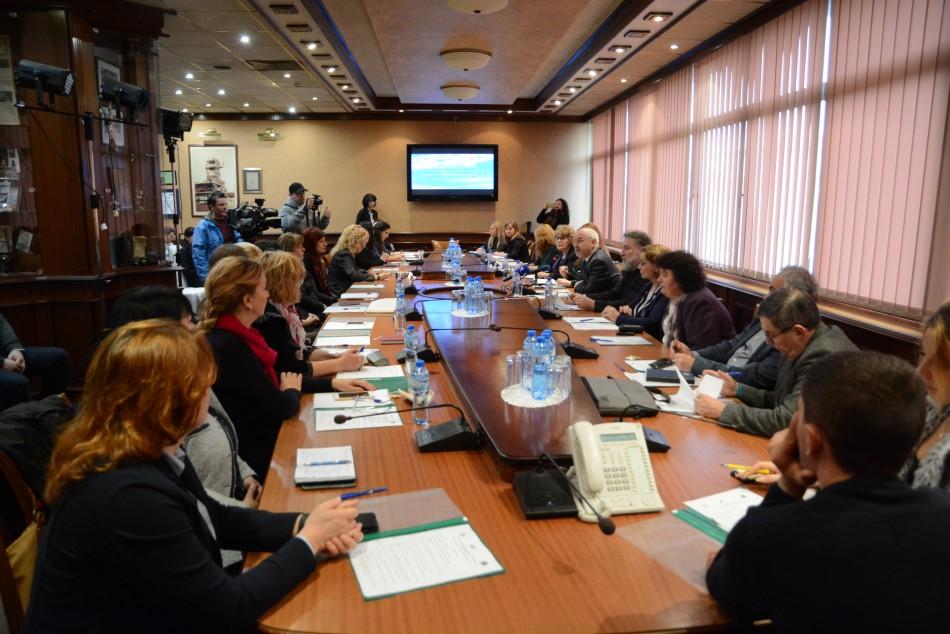 Дискусия на тема „Социални услуги – реформа, възможности и предизвикателства“ се проведе в Община Варна