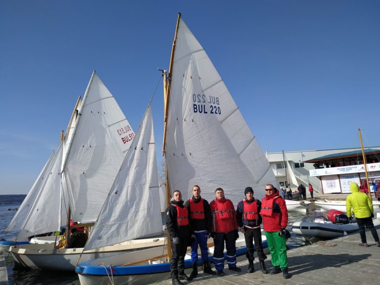 Отбор на Морско училище спечели ветроходната регата „Трети март“