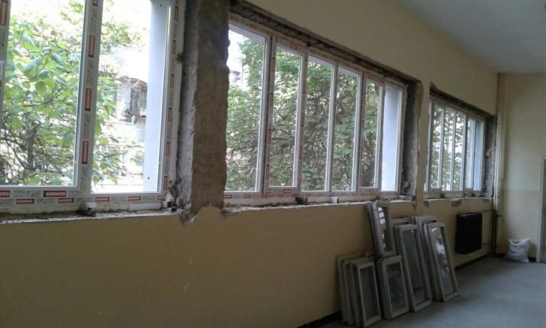 Ремонтират 17 училища във Варна