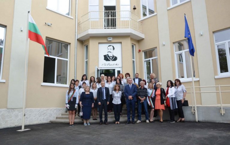 Министър и кмет посетиха обновената ВТГ „Г. С. Раковски“