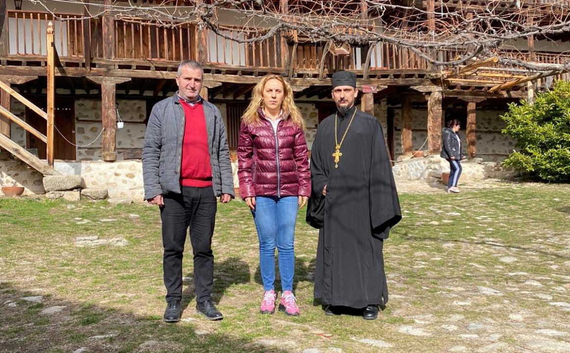 Вицепремиерът Марияна Николова посети забележителности около Мелник