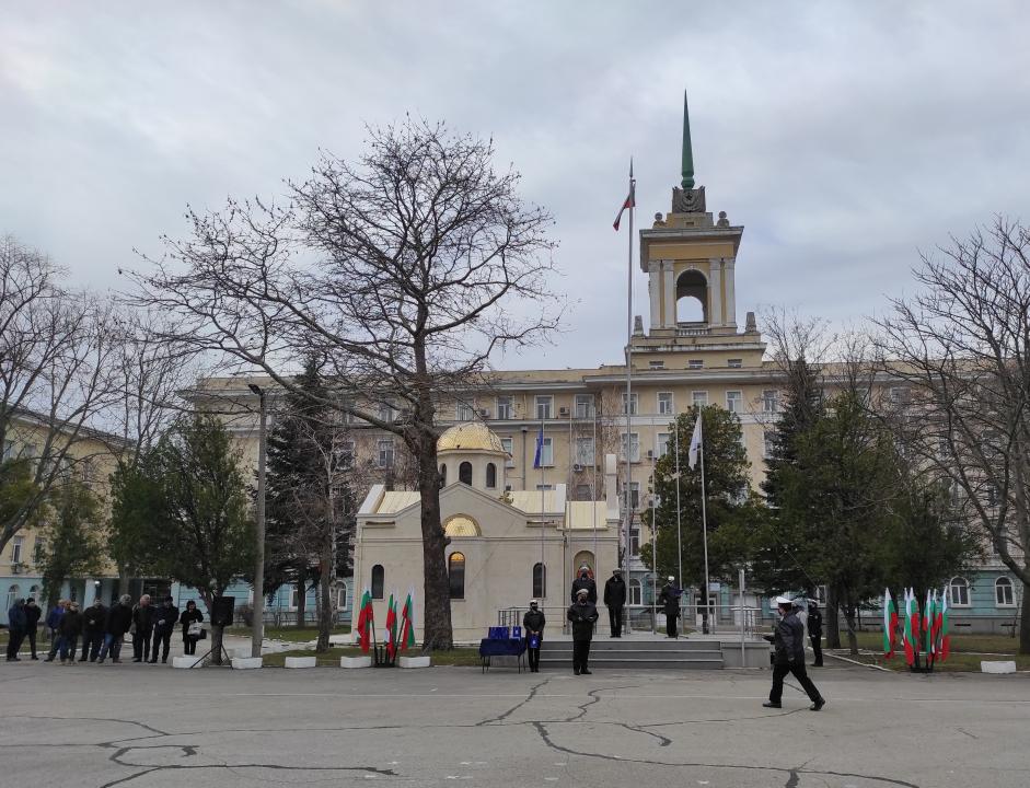 Във ВВМУ „Н. Й. Вапцаров“ бе отбелязан Денят на органите за логистично осигуряване – 1 март