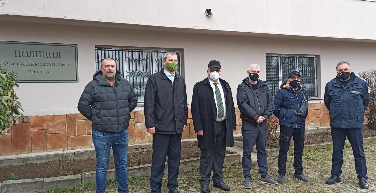 Полицейските служители от ОДМВР – Варна ще обслужват жителите на община Аврен в нови приемни помещения