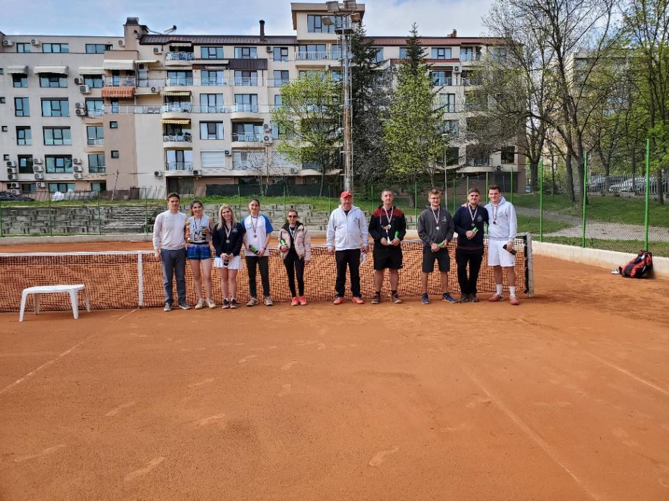 Класиране от турнир по тенис към XXI Варненска универсиада