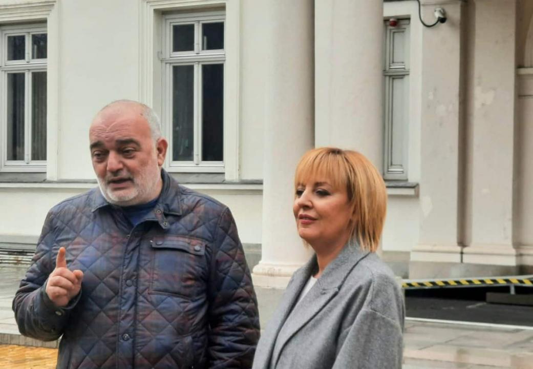 Манолова към Борисов: Нямаме намерения да прилагаме средствата на принудително довеждане