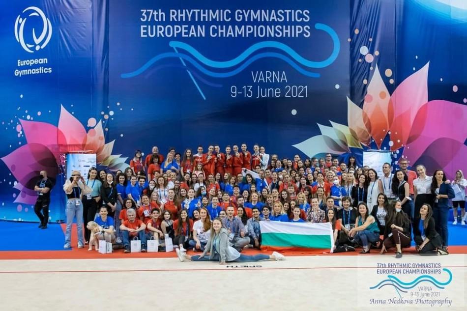 Над 170 доброволци се включиха в организацията на Европейското първенство по художествена гимнастика