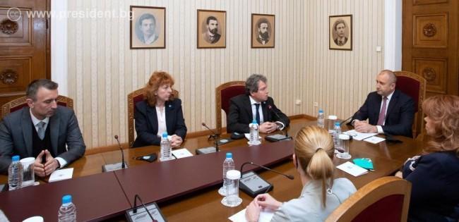 Румен Радев: Пред България стоят неотложни задачи, които могат да бъдат решени само от редовно правителство