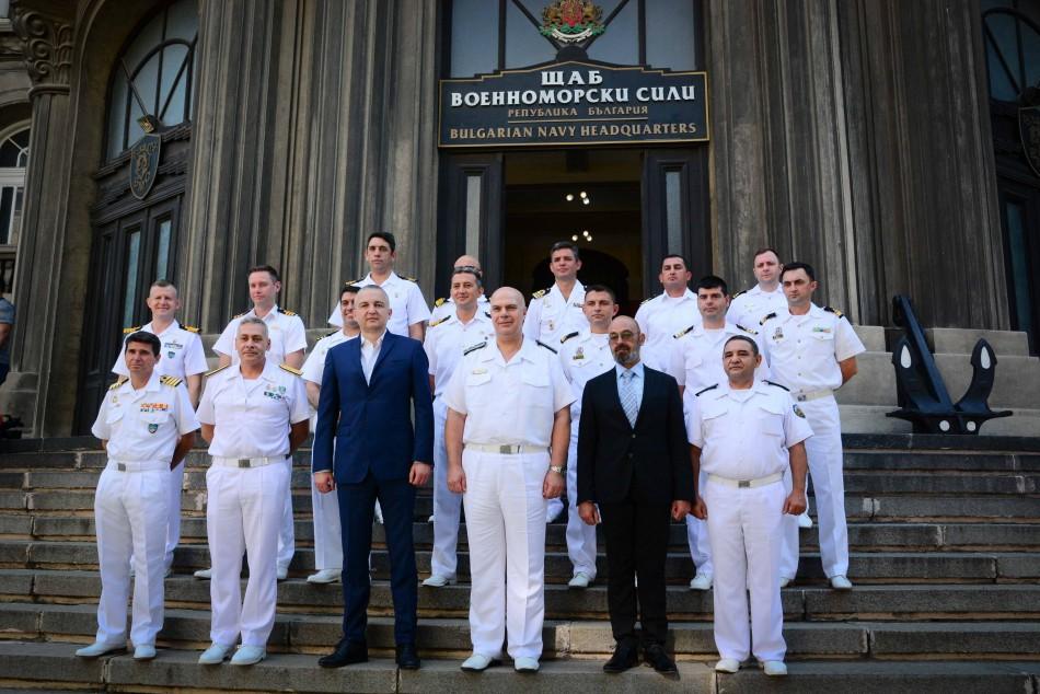 Кметът Иван Портних поздрави командирите на военни кораби от учението „БРИЗ 2021“