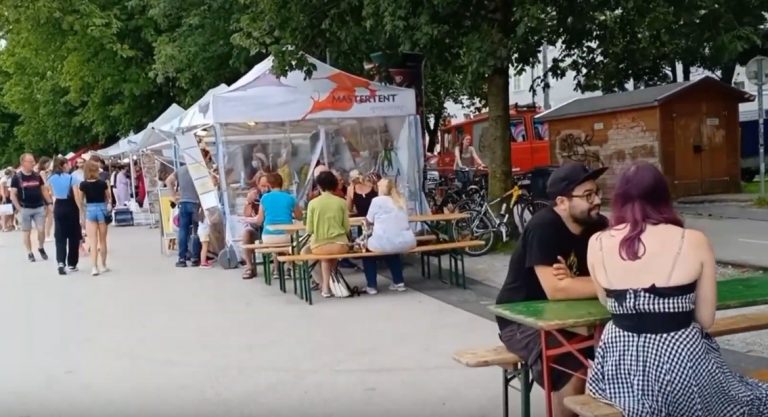 Кафене в Австрия реши да не обслужва ваксинирани клиенти