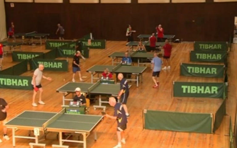Над 120 състезатели участват в международен турнир по тенис на маса за ветерани