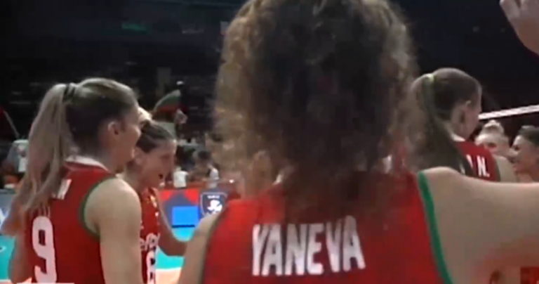 Волейболистките на България обърнаха Полша и спечелиха първото място в групата