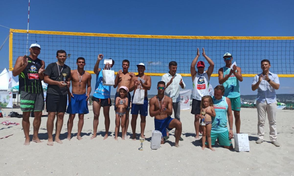 Милен Стоянов и Мирослав Градинаров са шампиони по плажен волейбол