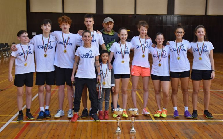 Варненският СК Ракетлон шампион в Държавното първенство по бадминтон