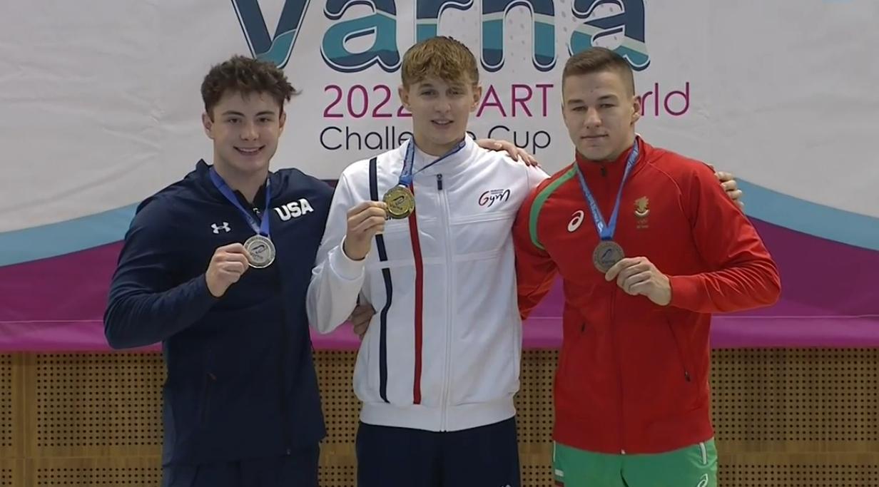 Теодор Трифонов взе бронзов медал на земя на Световната купа във Варна по спортна гимнастика
