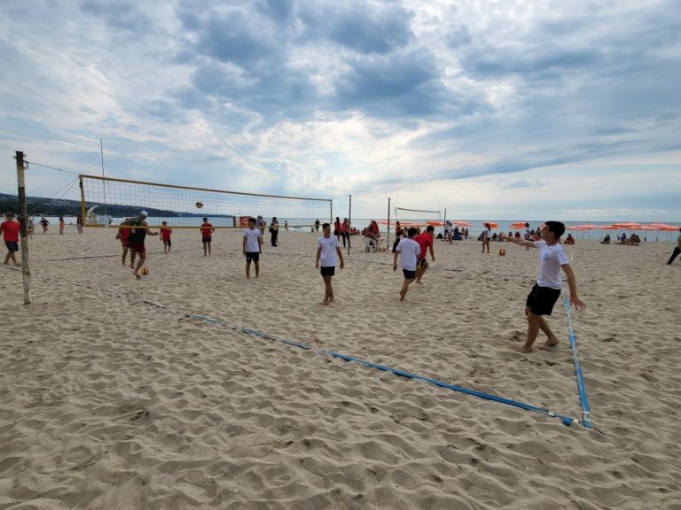 Приключи общинският турнир по плажен волейбол