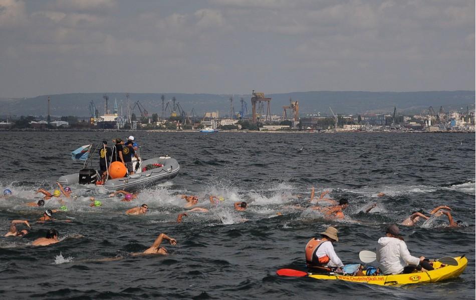Участници от 10  държави ще се състезават в плувния маратон Галата – Варна