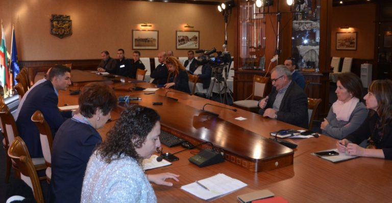Работна среща за готовността за зимния сезон се проведе в Община Варна