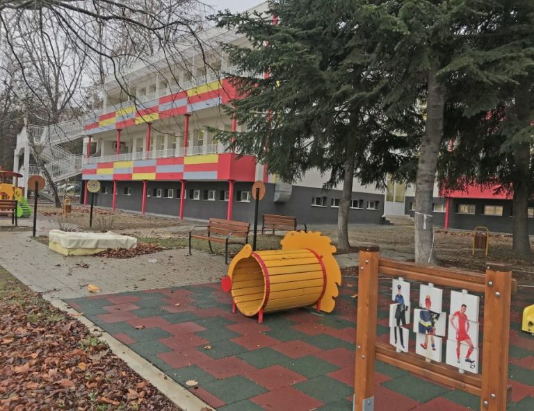 810  места са обявени за прием в детските ясли във Варна