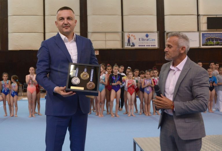 Наградиха победителите в Държавното първенство по спортна гимнастика