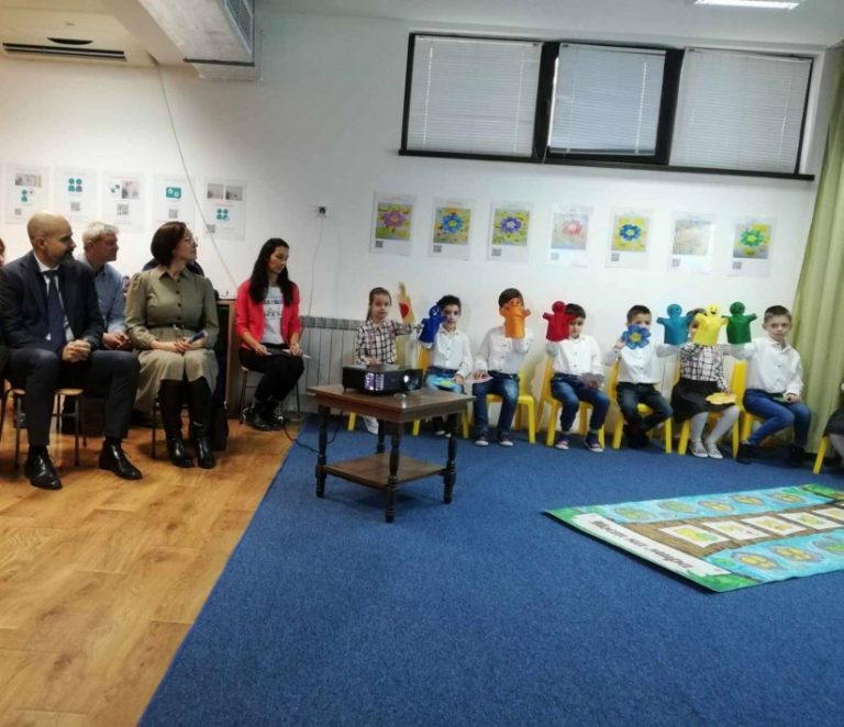 Заместник-кметът Павел Попов присъства на представяне на авторска книжка на екипа на детска градина „Иглика“