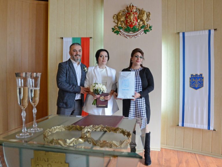 Кметът Благомир Коцев поздрави младоженците в Седмицата на брака