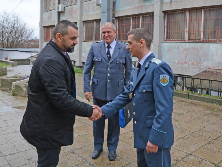 Заместник-кметът по сигурността Илия Коев поздрави участниците в годишния Сбор на началника на военното окръжие I степен във Варна