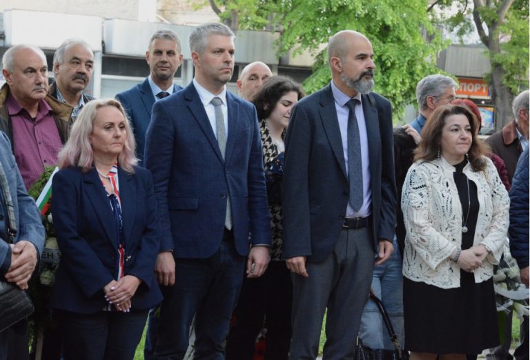 Кметът Благомир Коцев почете 109-ата годишнина от Арменския геноцид