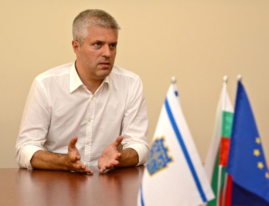 Кметът Благомир Коцев: Не съм съгласен да се продават емблематични имоти във Варна – тихомълком и без обществен дебат