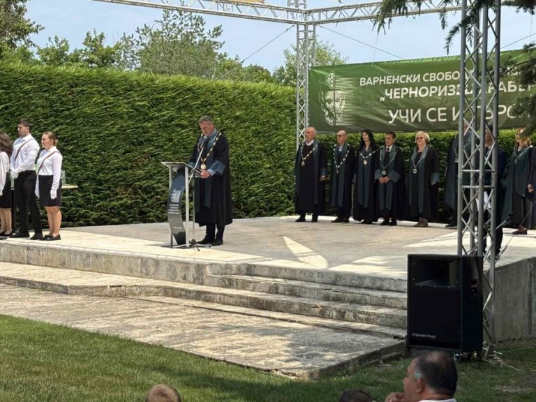 Зам.-кметът Илия Коев присъства на церемонията по дипломирането на абсолвентите от ВСУ „Черноризец Храбър“