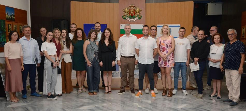 Кметът Благомир Коцев отличи най-добрите предложения от Уъркшопа „Отваряне на града към морето“