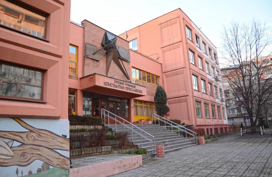 Започнаха строително-монтажните дейности в още две училища във Варна