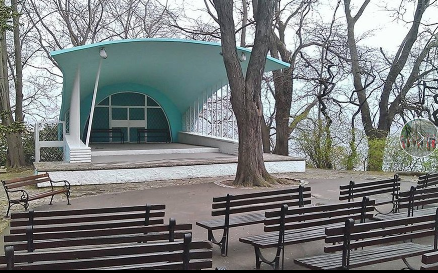 Безплатните концерти на сцена „Раковина“ продължават и през септември
