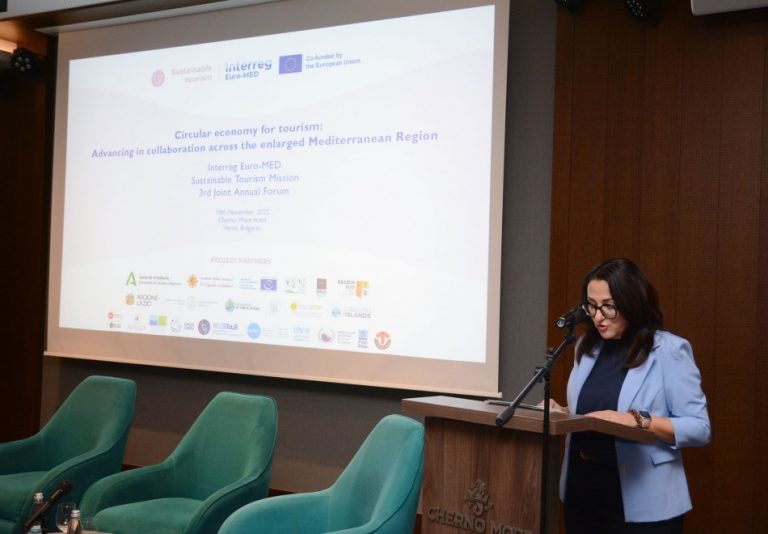 Снежана Апостолова откри международен годишен форум за устойчив туризъм