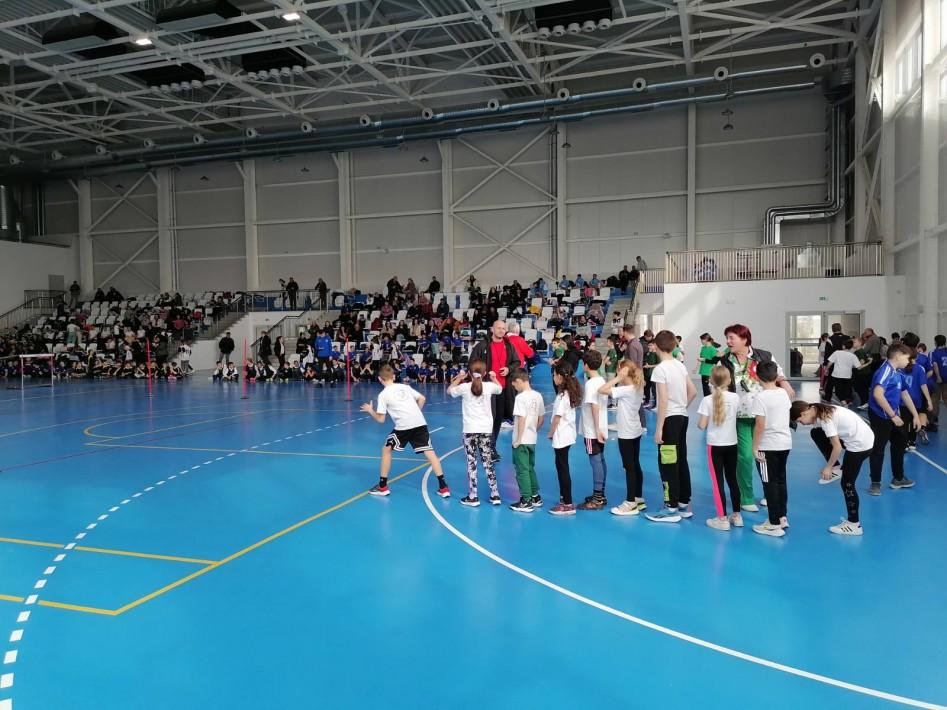 Стартира спортният празник за най-малките ученици „Бързи и сръчни“