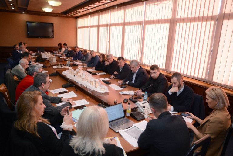 Поредно заседание на работната група за иницииране на основен ремонт на Аспарухов мост се проведе в Община Варна