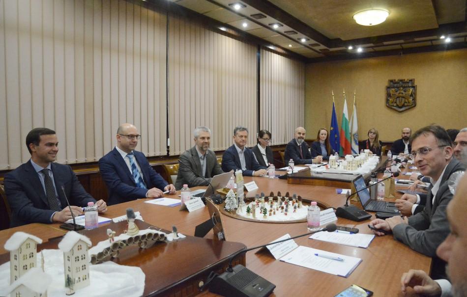 Община Варна бе домакин на заключителната среща на ИКТ Клъстер за 2025 г.