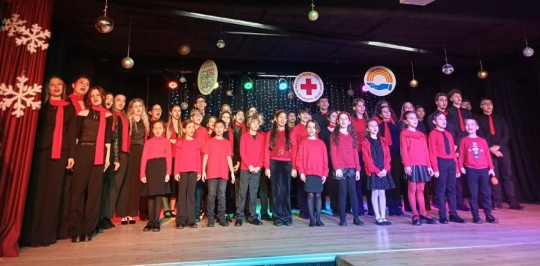 Празничен концерт и хранителни пакети „Заедно за Коледа“ в подкрепа на социално слаби граждани във Варна