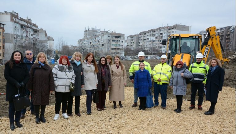 Започва строителството на три нови сгради за социални и интегрирани здравно-социални услуги във Варна