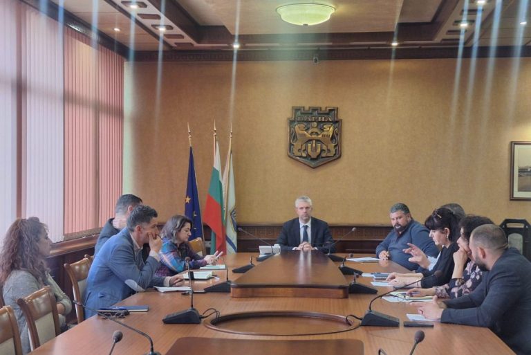 Кметът Благомир Коцев обсъди с кметовете на селата в община Варна бъдещи инфраструктурни проекти и текущи ремонти