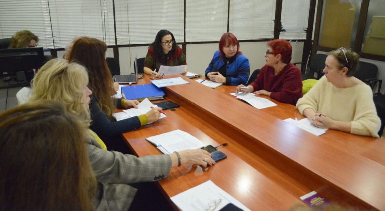 Община Варна представи каталог на всички социални услуги