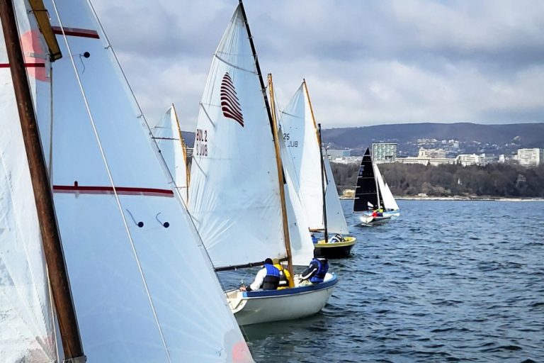 Варна прие кръг от Купа България по ветроходство в клас „Ял-6“