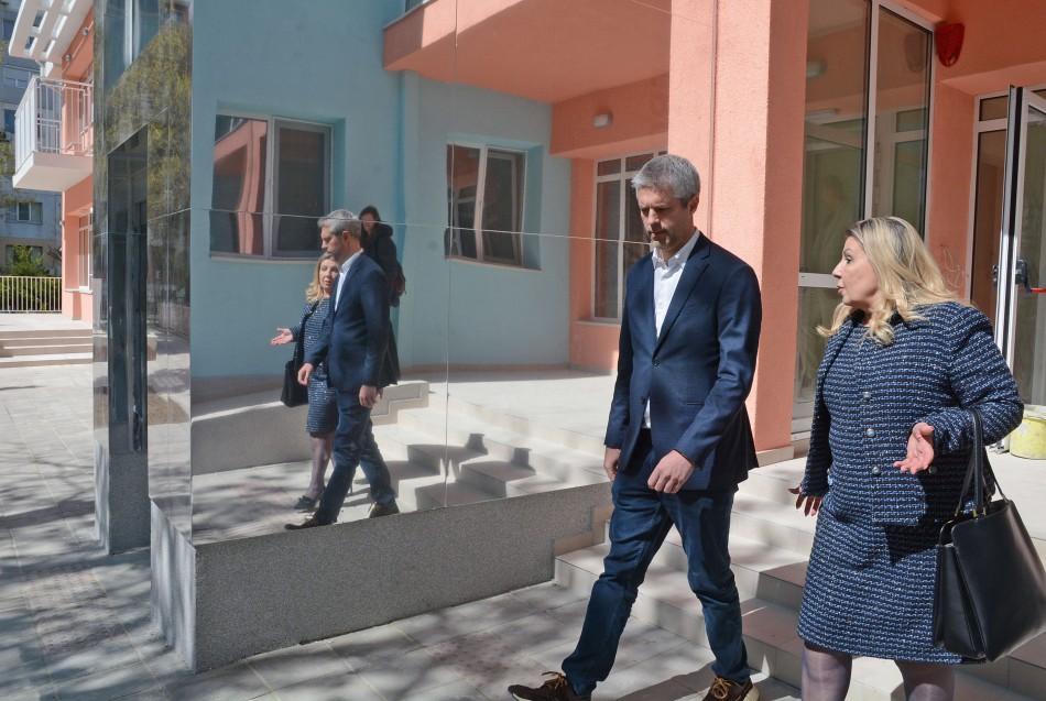 Завършва ремонтът на детска градина № 17 „Д-р Петър Берон“