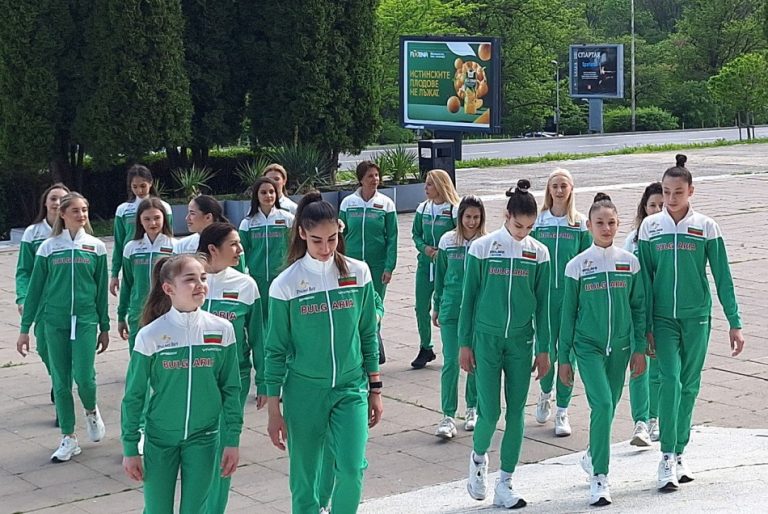Варна посрещна „златните момичета“