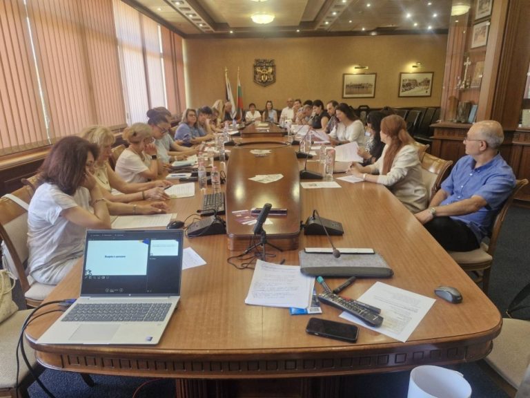 Всеки обучен общностен работник е незаменим за системата бе отчетено на форум във Варна