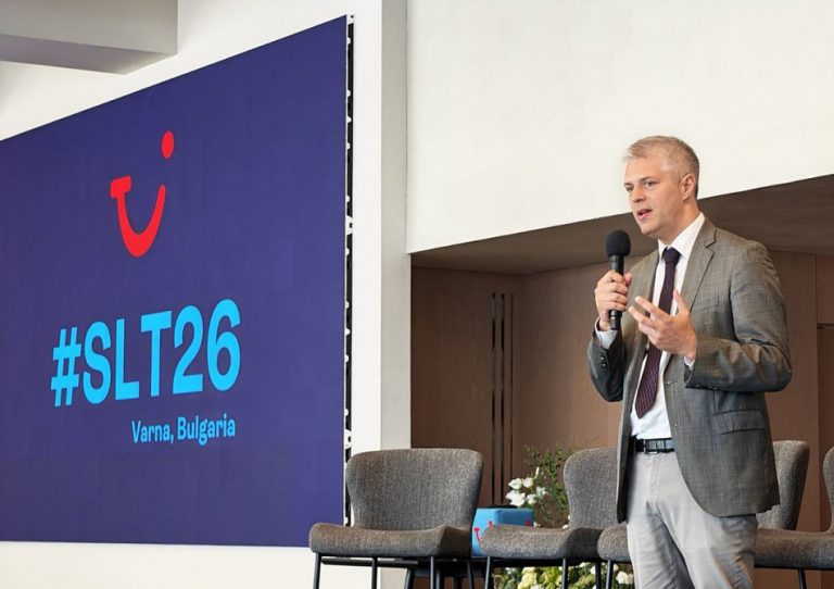 Кметът Благомир Коцев откри работната среща на мениджмънта на TUI Group в Златни пясъци